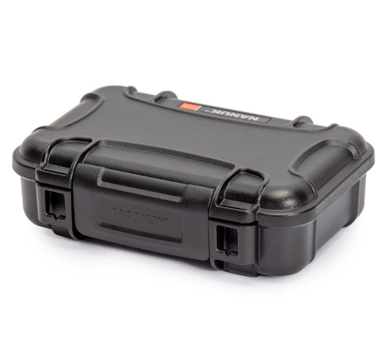 NANUK PETITE VALISE 225, BLACK image 2