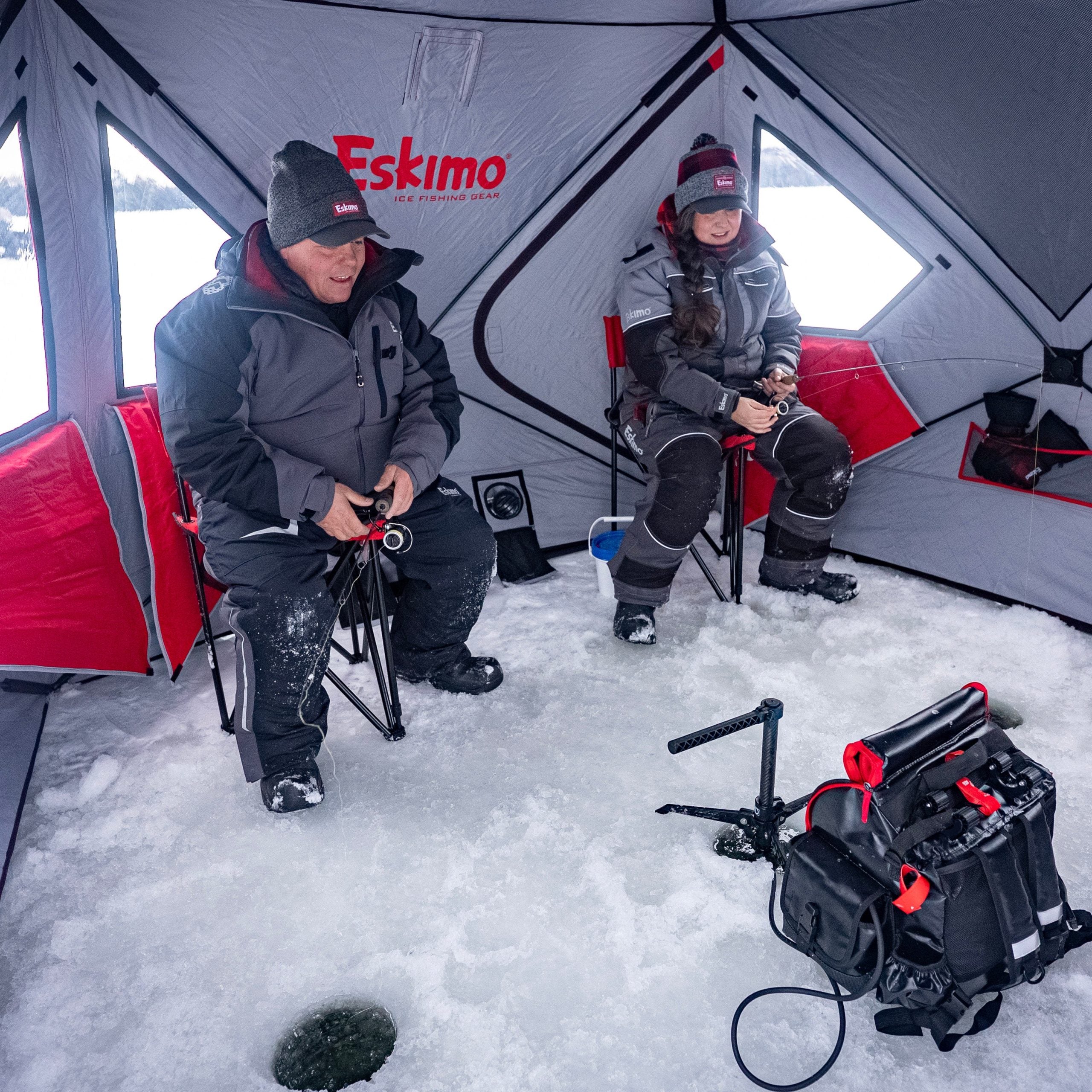 ESKIMO TENTE DE PÊCHE SUR GLACE OUTBREAK 450 XDP ISOLÉE image 1